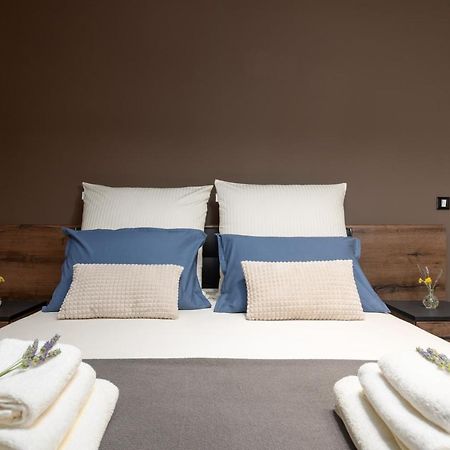 Holiday Home Maslina Пореч Екстер'єр фото