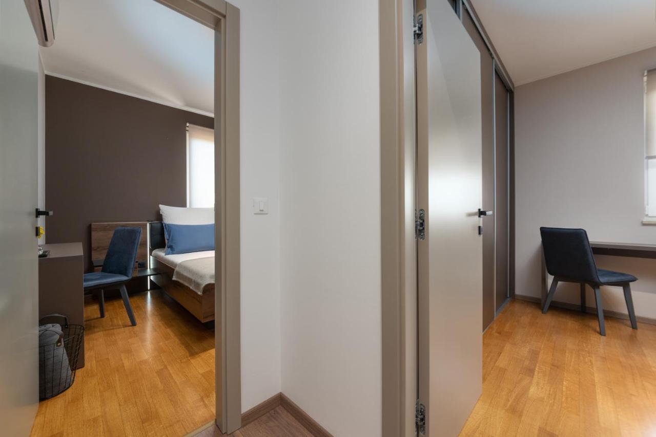 Holiday Home Maslina Пореч Екстер'єр фото