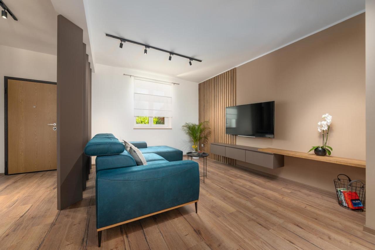 Holiday Home Maslina Пореч Екстер'єр фото